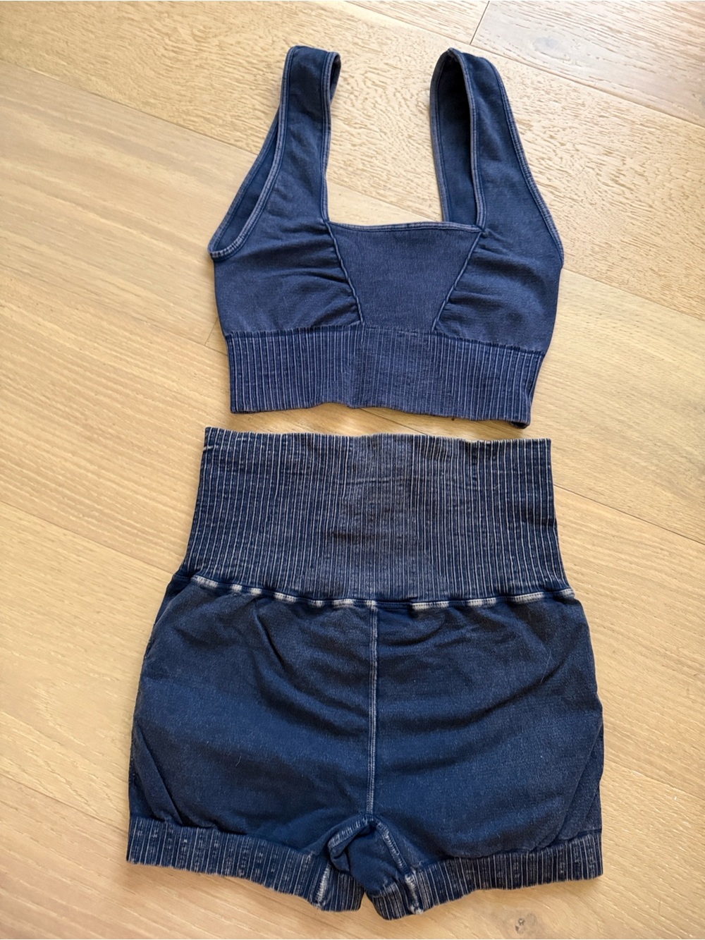 Woman’s Free People Movement High-Waist Bike Shorts Sports Bra denim blue xs - Picture 2 of 2